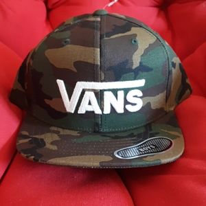 Boy's VANS Camo Snapback Hat